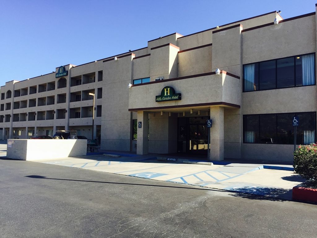 San Bernardino Inn & Suites Экстерьер фото
